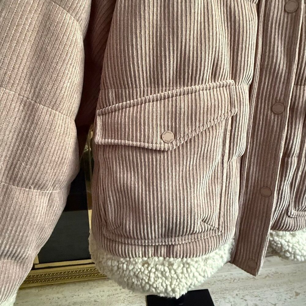 NWT UpWest women’s lined corduroy jacket hands free bomber in rose blush - Picture 2 of 10